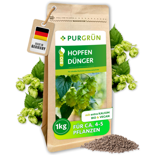 Purgrün Bio-Hopfen-Dünger im 1-kg-Beutel, ausreichend für ca. 4–5 Pflanzen, mit Hopfendolden und feinem Granulat.