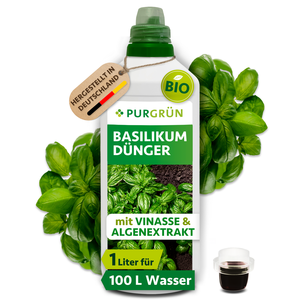 Purgrün Bio-Basilikum-Dünger in der 1-Liter-Flasche mit Dosierkappe, umgeben von Basilikum; laut Etikett für ca. 100 Liter Gießwasser.
